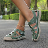 Thea Sandaler