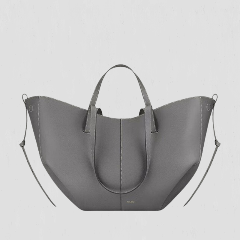 PERNILLA™ – FORMFAST SHOPPINGTASKE MED ELEGANTE RYNKEDETALJER