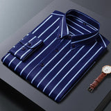 Levi | Elegant stribet herreskjorte