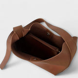 ISIDORE | SOFISTIKERET FORÅRS-SHOULDERBAG MED ELEGANT UDTRYK