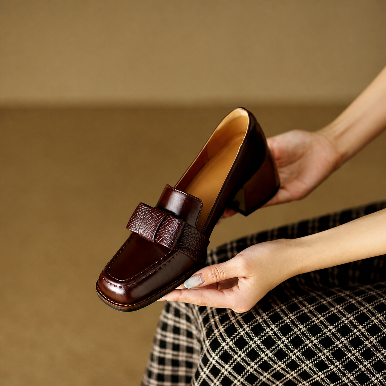 Mathilde Loafers