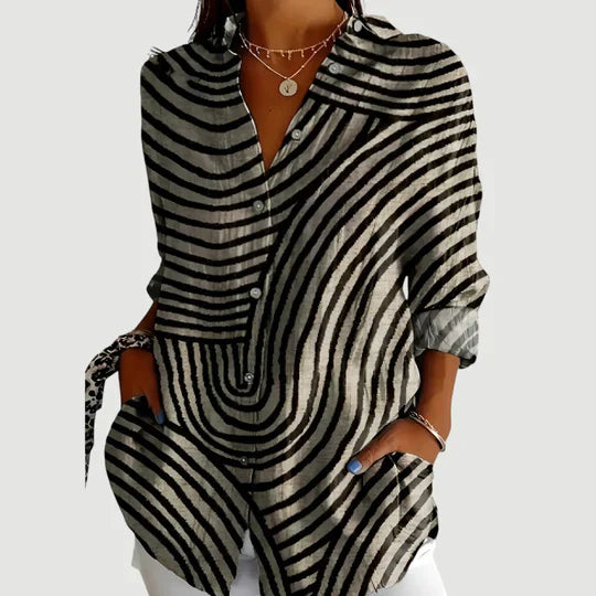 Amalie™ | Bluse med farverigt design