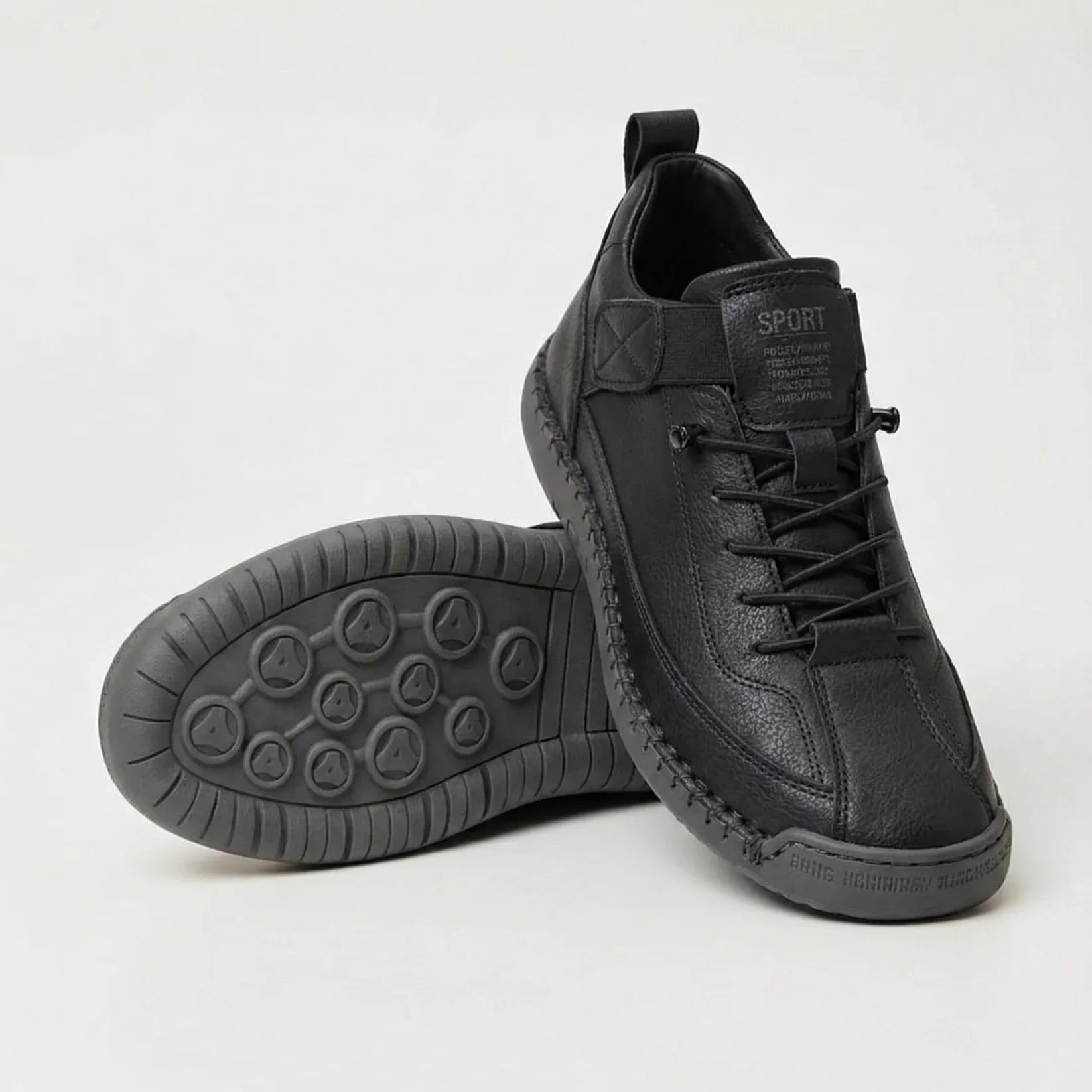 Tyra Sneakers